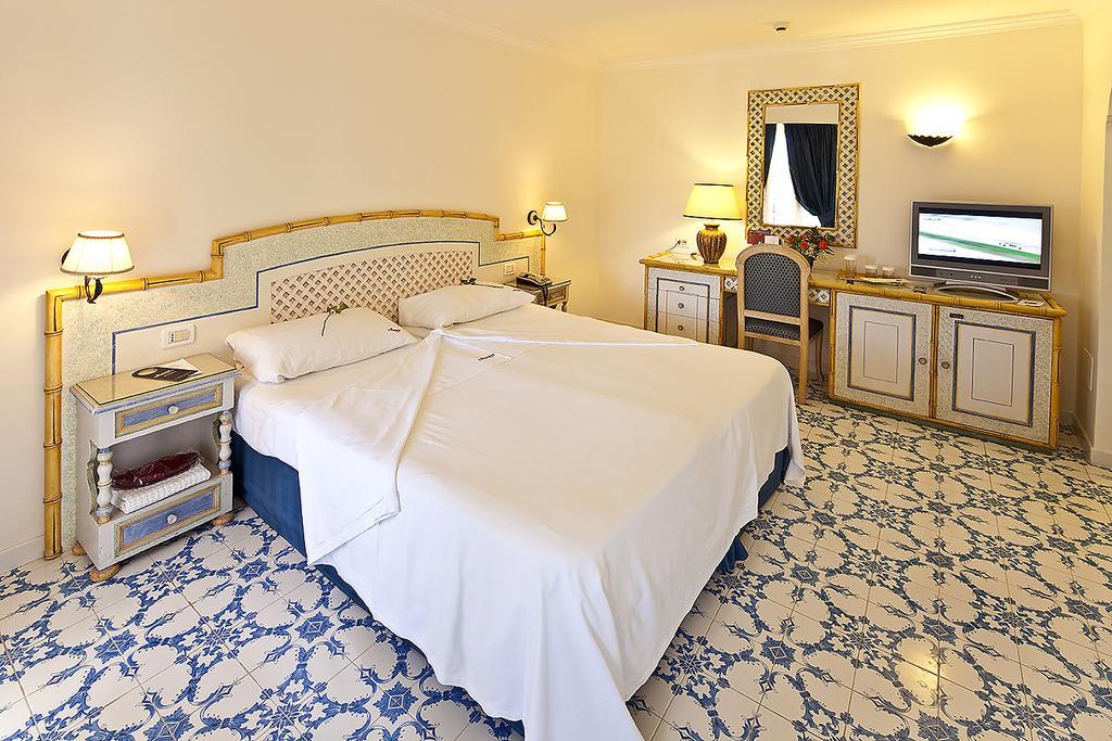 Grand Hotel Il Moresco Иския Екстериор снимка